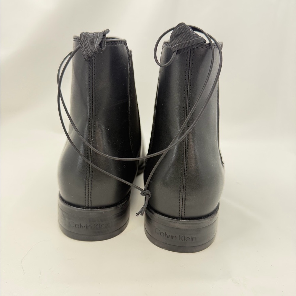 New Calvin Klein Men’s  Brayden Slip on Boots Black 9 No Box Classy Modern - Picture 7 of 11